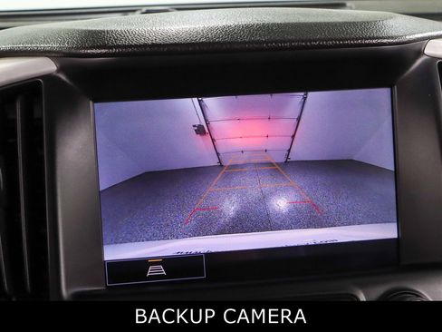 Used 2023 GMC Terrain SLT AWD/4WD image 18