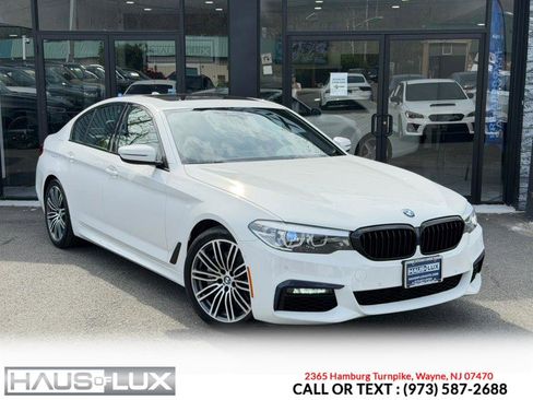 Used 2020 BMW 540i xDrive w/ M Sport Package image 2