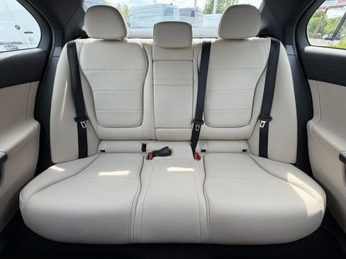 Used 2023 Mercedes-Benz C 300 4MATIC Sedan image 13