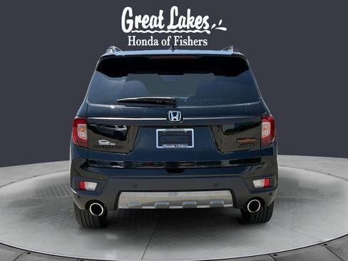 Used 2023 Honda Passport TrailSport image 4