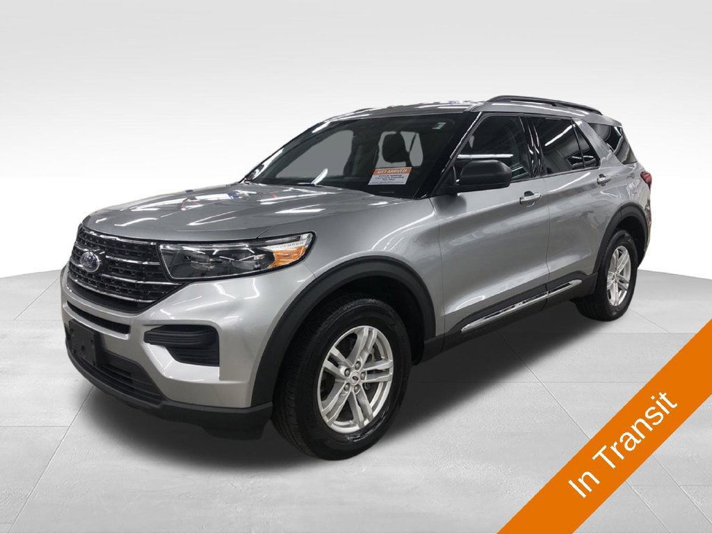 Used 2024 Ford Explorer XLT AWD/4WD image 1