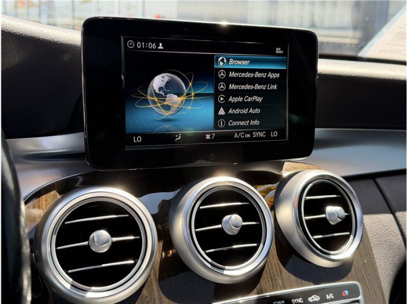 Used 2019 Mercedes-Benz C 300 Sedan image 37