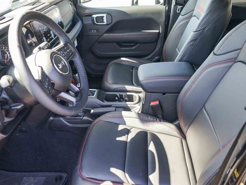 New 2026 Jeep Wrangler Unlimited Rubicon w/ Safety Group image 19