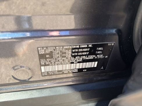 Used 2020 Toyota RAV4 XLE image 27