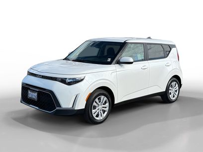 Used 2025 Kia Soul LX