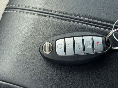 Used 2025 Nissan Altima 2.5 SV image 24