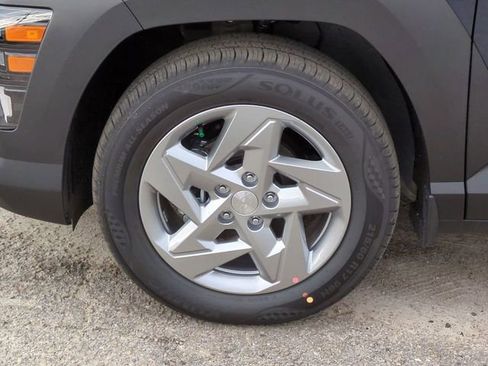 New 2026 Hyundai Kona SE FWD image 11