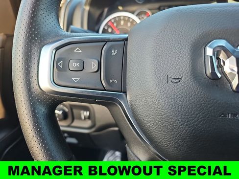 New 2026 RAM 1500 Express AWD/4WD image 16