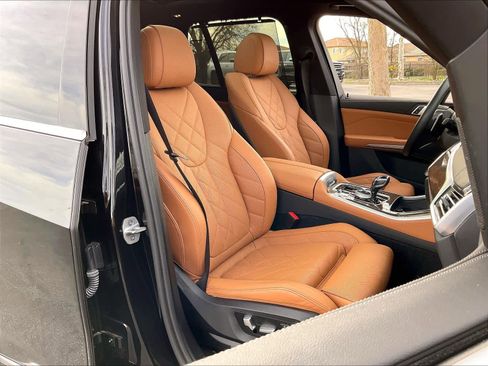 Used 2023 BMW X5 xDrive45e w/ Executive Package AWD/4WD image 10