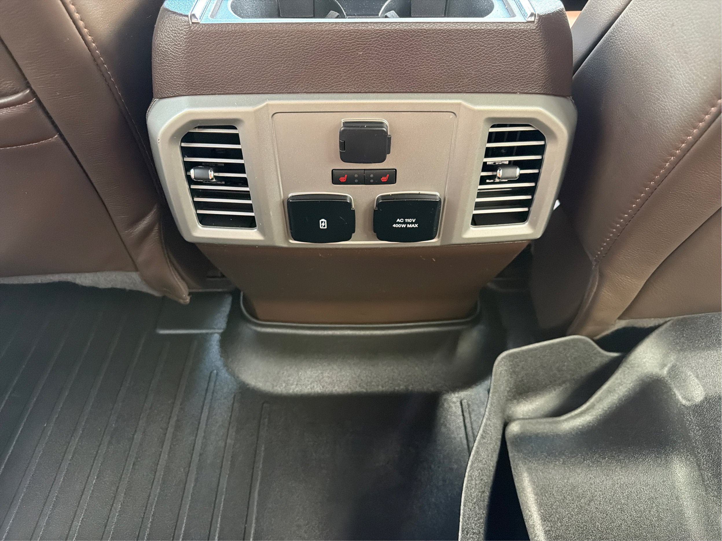 Used 2019 Ford F150 King Ranch w/ Equipment Group 601A Luxury AWD/4WD image 22