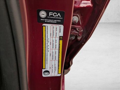 Used 2022 Jeep Grand Cherokee L Overland image 14