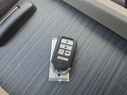 Used 2018 Honda Pilot EX-L image 36