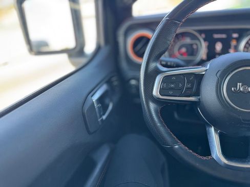 Used 2022 Jeep Gladiator Mojave w/ LED Lighting Group image 7