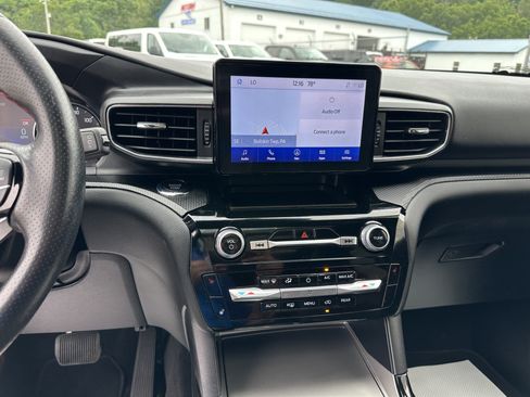 Used 2023 Ford Explorer ST-Line w/ Class IV Trailer Tow Package AWD/4WD image 12