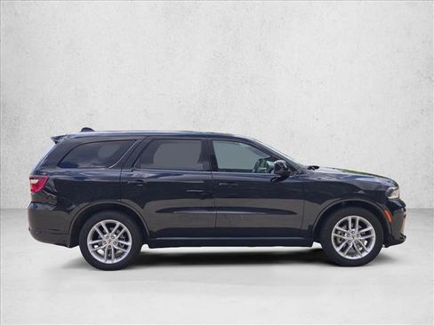 Used 2023 Dodge Durango GT image 4