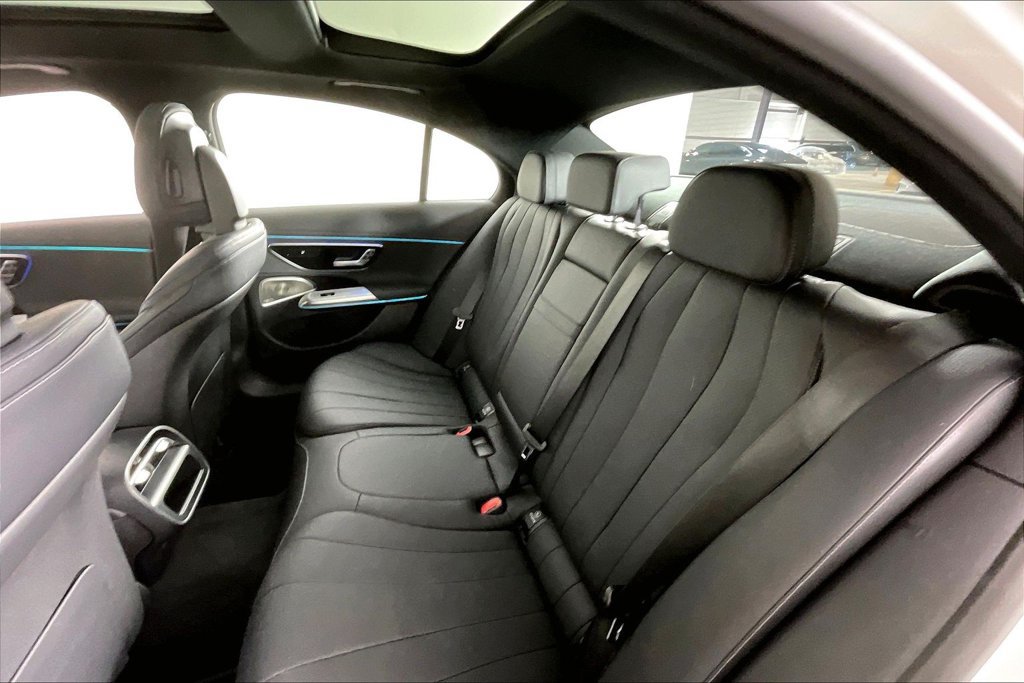 Used 2026 Mercedes-Benz E 350 4MATIC Sedan image 18