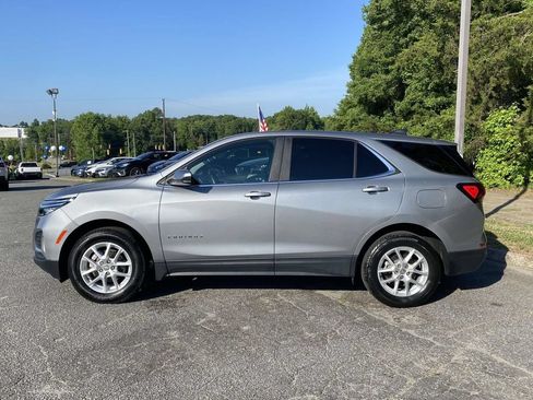 Used 2024 Chevrolet Equinox LT AWD/4WD image 2