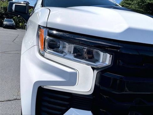 Used 2022 Chevrolet Silverado 1500 LT Trail Boss w/ LT Trail Boss Premium Package AWD/4WD image 34