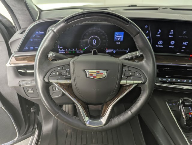 Used 2023 Cadillac Escalade Sport Platinum w/ Heavy-Duty Trailer Package AWD/4WD image 14