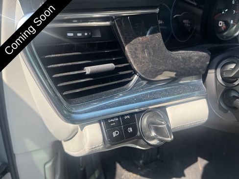 Used 2018 Porsche Panamera 4 AWD/4WD image 12