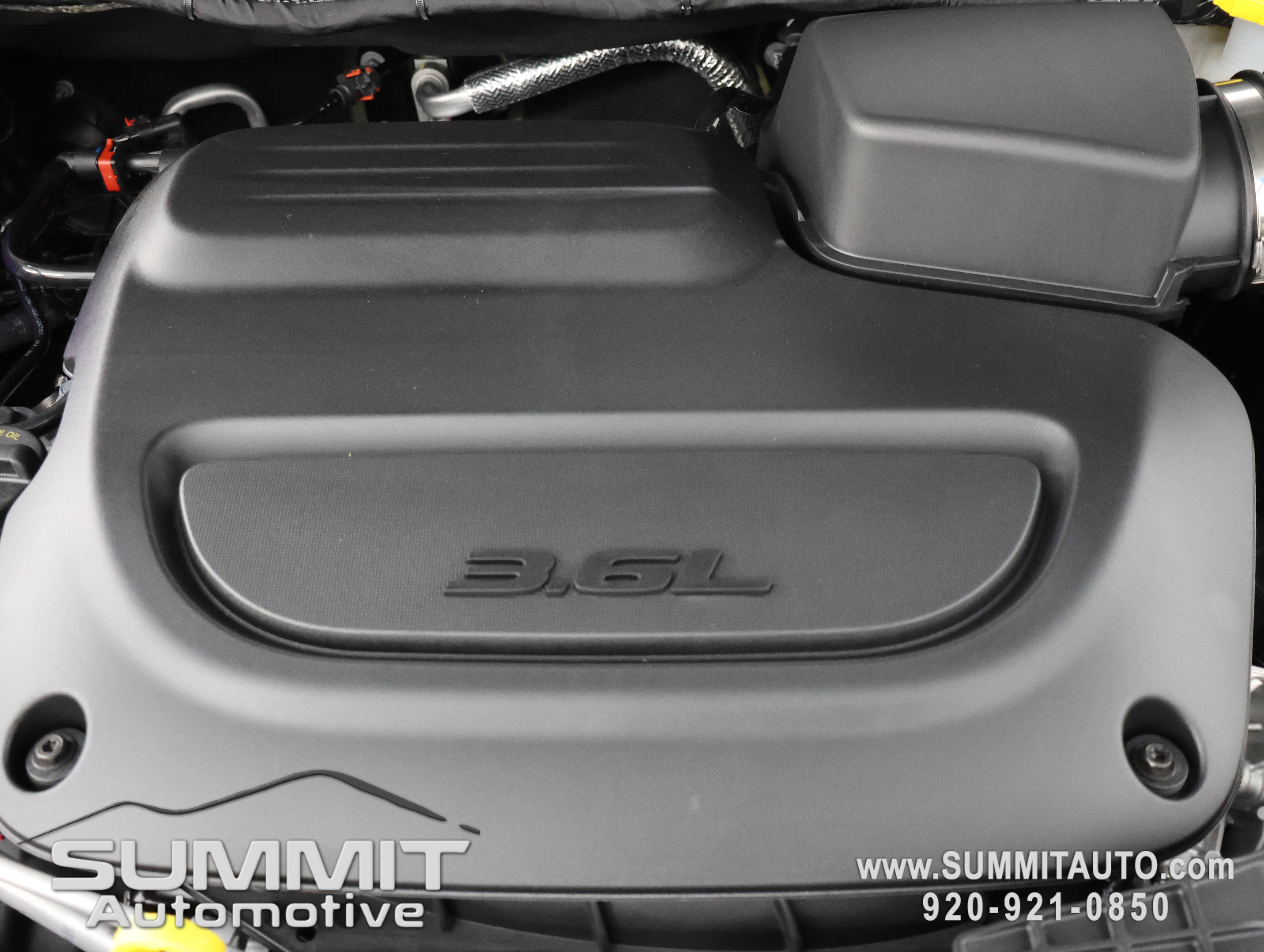 New 2027 Chrysler Pacifica Select AWD/4WD image 21