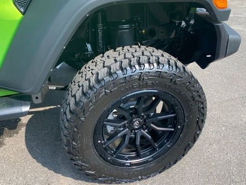 New 2025 Jeep Wrangler Sport S image 15