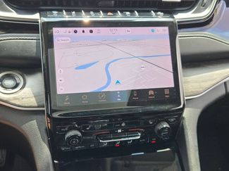Used 2022 Jeep Grand Cherokee Limited 4xe AWD/4WD video 2