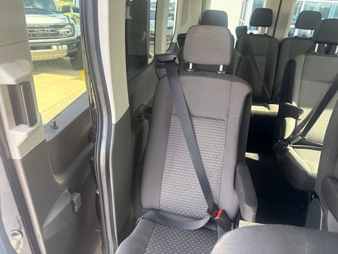 Used 2024 Ford Transit 350 XLT RWD image 9