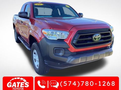Used 2021 Toyota Tacoma SR image 1