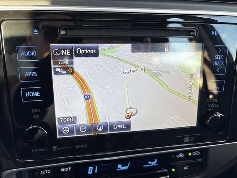 Used 2019 Toyota Corolla XLE image 19