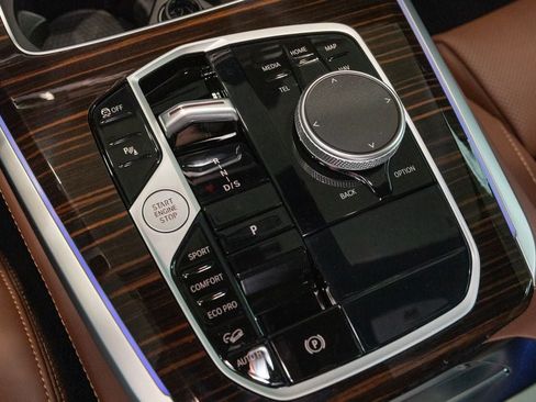 New 2026 BMW X5 xDrive40i AWD/4WD image 22