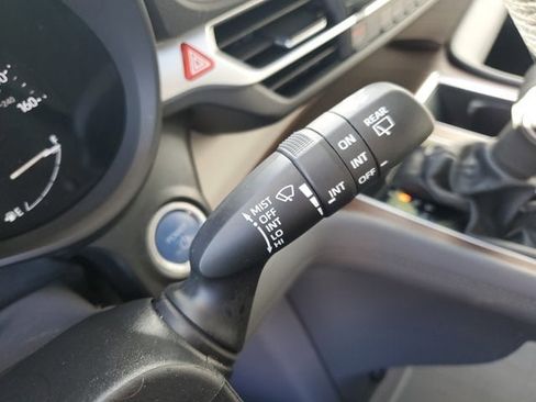 Used 2023 Toyota Sienna XLE image 25