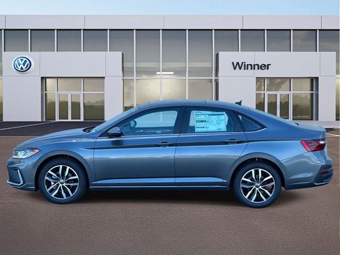 New 2026 Volkswagen Jetta SE image 2