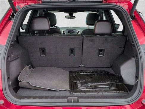 Certified 2024 Chevrolet Equinox RS FWD image 6