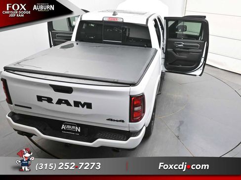 Used 2025 RAM 1500 Big Horn AWD/4WD image 39