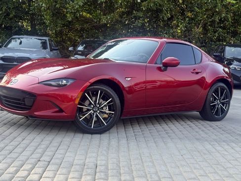 Used 2025 MAZDA MX-5 Miata RF Grand Touring RWD image 1