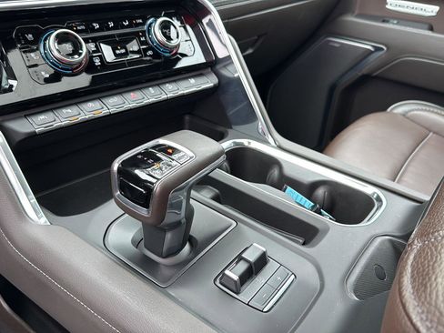 Certified 2024 GMC Sierra 1500 Denali w/ Denali Reserve Package image 25