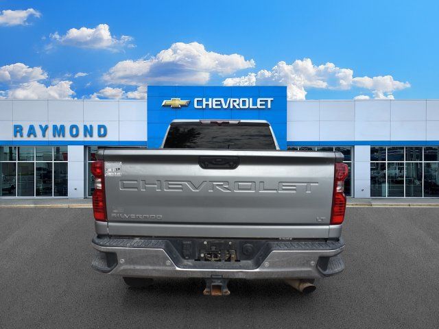 Used 2024 Chevrolet Silverado 2500 LT w/ All Star Edition AWD/4WD image 4