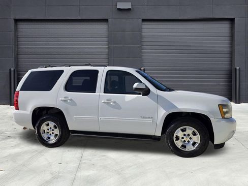 Used 2012 Chevrolet Tahoe LS w/ Convenience Package image 4