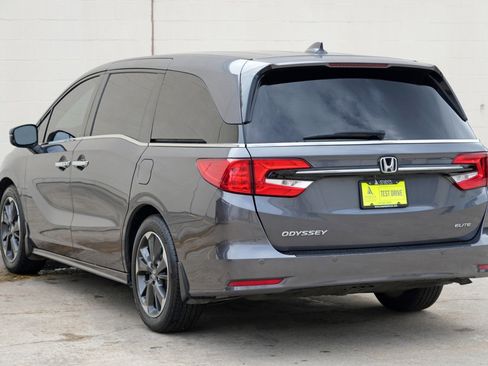 Used 2024 Honda Odyssey Elite image 52