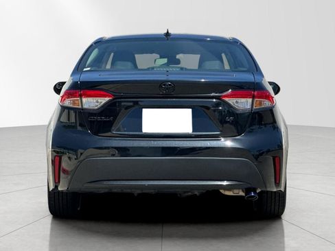 Used 2021 Toyota Corolla LE w/ Carpet Mat Package (TMS) FWD image 4
