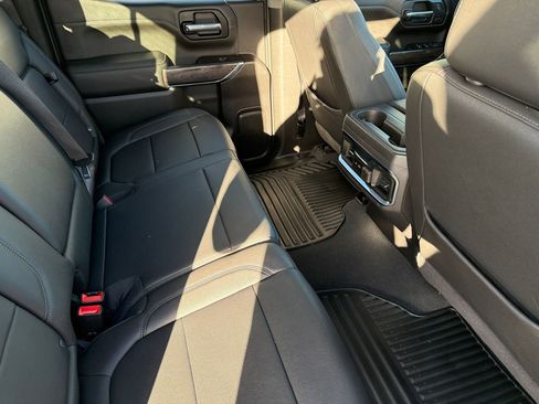 Used 2022 Chevrolet Silverado 1500 LTZ w/ Technology Package image 19