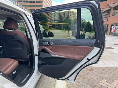 Used 2020 BMW X7 xDrive40i image 20