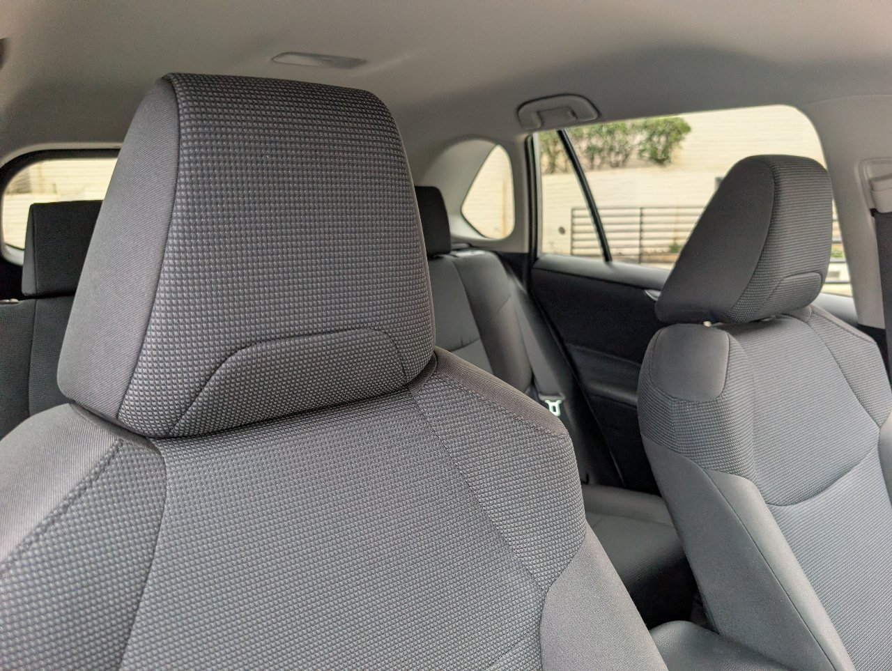 Used 2025 Toyota RAV4 LE FWD image 3