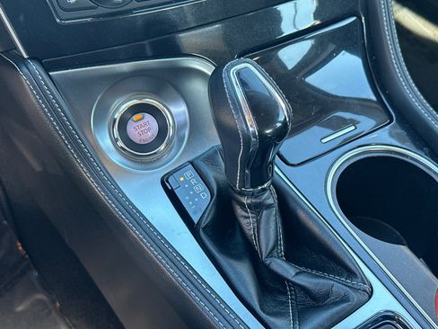 Used 2017 Nissan Maxima Platinum image 30