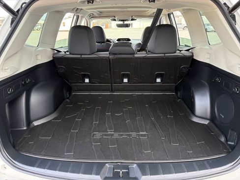 Used 2023 Subaru Forester Sport image 31