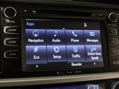 Used 2017 Toyota Highlander XLE AWD/4WD image 53