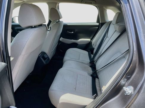 Used 2023 Honda HR-V LX image 23