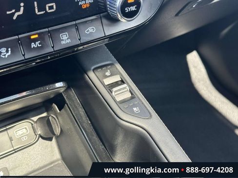 Used 2022 Kia Telluride SX w/ Nightfall Edition Package AWD/4WD image 29
