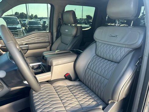 Used 2026 Ford F250 Platinum w/ Platinum Plus Package AWD/4WD image 44